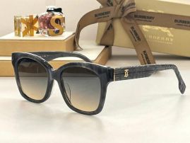 Picture of Burberry Sunglasses _SKUfw52329938fw